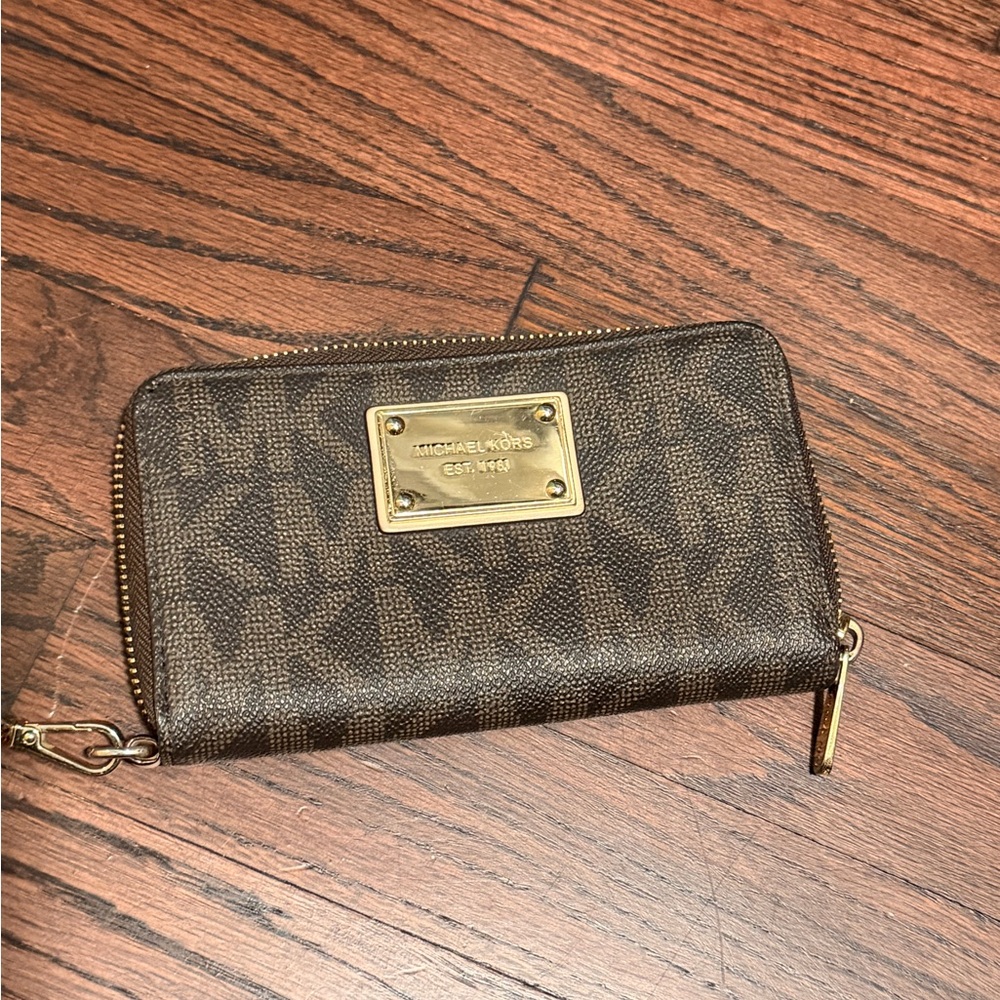 Michael Kors Brown and Gold Signature Zip Wallet